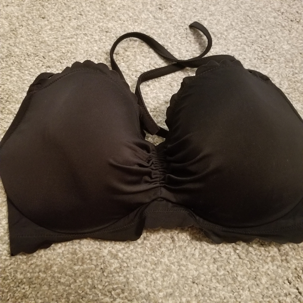 Victoria Secret Swimsuit - Picture 4 of 4